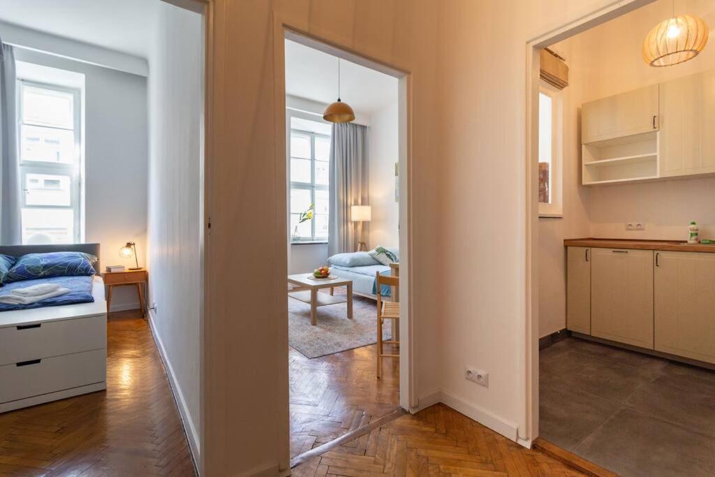 Royal Route Apartment Fully Equipped Krasków Exterior foto